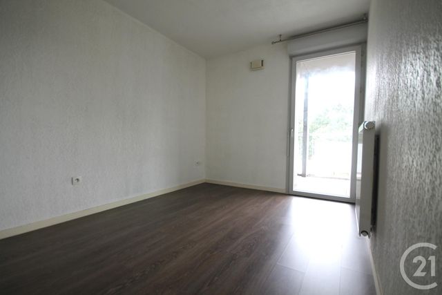 Afficher la photo en grand Appartement T3 à vendre - 3 pièces - 60.69 m2 - TOULOUSE - 31 - MIDI-PYRENEES - Century 21 Action Immobilier