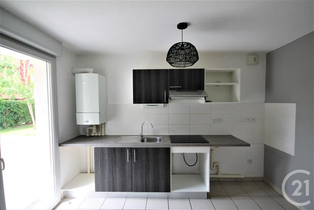 Appartement T4 à vendre - 4 pièces - 80.4 m2 - TOULOUSE - 31 - MIDI-PYRENEES - Century 21 Action Immobilier Appartement T4 à vendre - 4 pièces - 80.4 m2 - TOULOUSE - 31 - MIDI-PYRENEES - Century 21 Action Immobilier