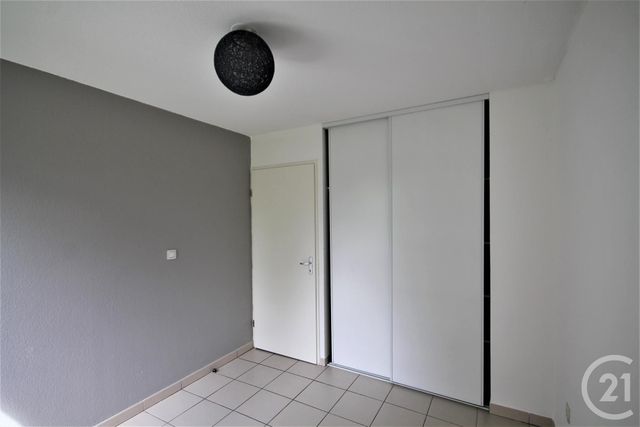 Appartement T4 à vendre - 4 pièces - 80.4 m2 - TOULOUSE - 31 - MIDI-PYRENEES - Century 21 Action Immobilier Appartement T4 à vendre - 4 pièces - 80.4 m2 - TOULOUSE - 31 - MIDI-PYRENEES - Century 21 Action Immobilier