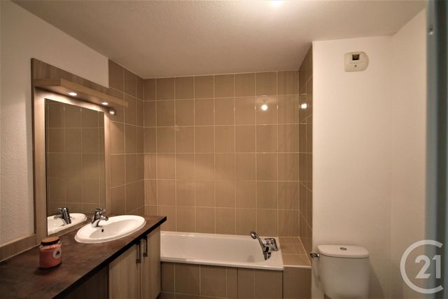 Appartement T4 à vendre - 4 pièces - 80.4 m2 - TOULOUSE - 31 - MIDI-PYRENEES - Century 21 Action Immobilier Appartement T4 à vendre - 4 pièces - 80.4 m2 - TOULOUSE - 31 - MIDI-PYRENEES - Century 21 Action Immobilier