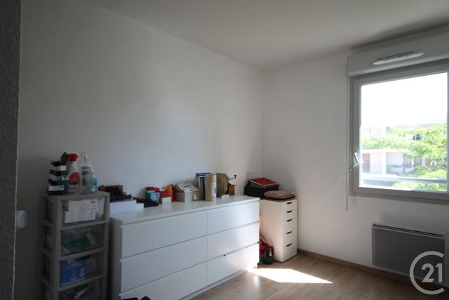 Appartement T3 à louer - 3 pièces - 51.44 m2 - TOULOUSE - 31 - MIDI-PYRENEES - Century 21 Action Immobilier Appartement T3 à louer - 3 pièces - 51.44 m2 - TOULOUSE - 31 - MIDI-PYRENEES - Century 21 Action Immobilier