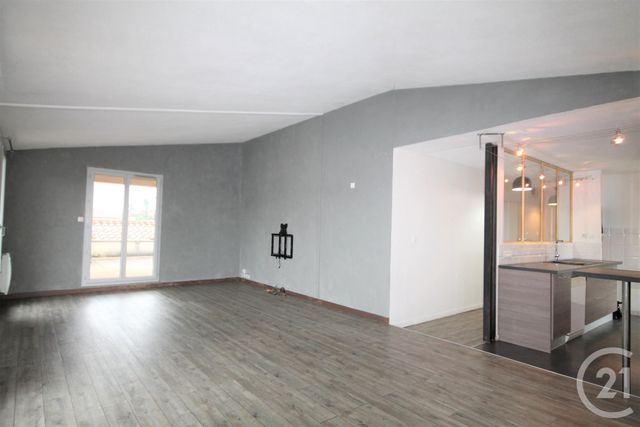 Appartement T5 à louer - 5 pièces - 115.66 m2 - TOULOUSE - 31 - MIDI-PYRENEES - Century 21 Action Immobilier Appartement T5 à louer - 5 pièces - 115.66 m2 - TOULOUSE - 31 - MIDI-PYRENEES - Century 21 Action Immobilier