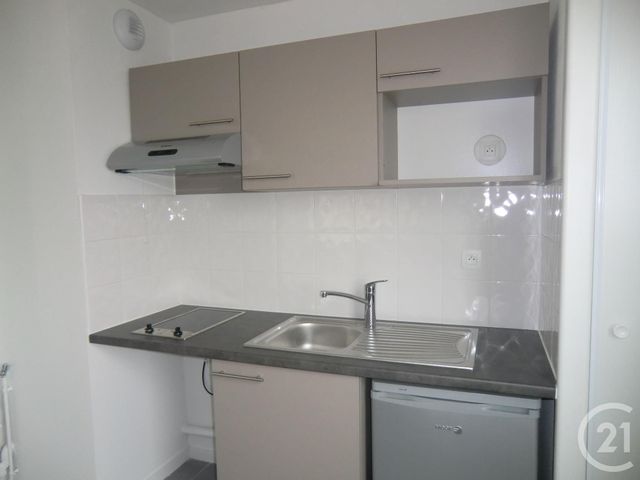 Appartement F2 à louer - 2 pièces - 43.0 m2 - TOULOUSE - 31 - MIDI-PYRENEES - Century 21 Action Immobilier Appartement F2 à louer - 2 pièces - 43.0 m2 - TOULOUSE - 31 - MIDI-PYRENEES - Century 21 Action Immobilier