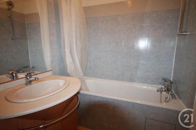Appartement T2 à louer - 2 pièces - 55.84 m2 - TOULOUSE - 31 - MIDI-PYRENEES - Century 21 Action Immobilier Appartement T2 à louer - 2 pièces - 55.84 m2 - TOULOUSE - 31 - MIDI-PYRENEES - Century 21 Action Immobilier