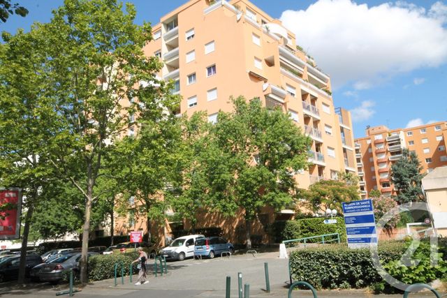 Afficher la photo en grand Appartement T2 à vendre - 2 pièces - 54.26 m2 - TOULOUSE - 31 - MIDI-PYRENEES - Century 21 Action Immobilier