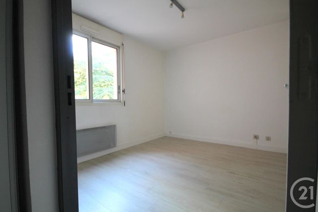 Afficher la photo en grand Appartement T2 à vendre - 2 pièces - 54.26 m2 - TOULOUSE - 31 - MIDI-PYRENEES - Century 21 Action Immobilier