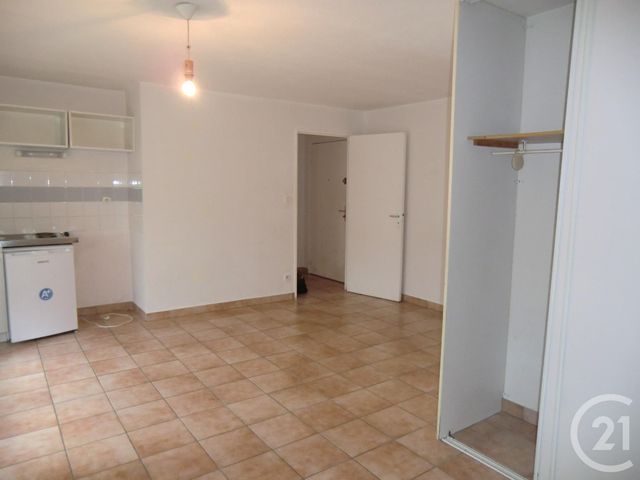 Afficher la photo en grand Appartement T1 à louer - 1 pièce - 25.2 m2 - TOULOUSE - 31 - MIDI-PYRENEES - Century 21 Action Immobilier