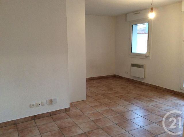 Afficher la photo en grand Appartement T1 à louer - 1 pièce - 25.2 m2 - TOULOUSE - 31 - MIDI-PYRENEES - Century 21 Action Immobilier