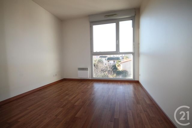 Afficher la photo en grand Appartement T3 à louer - 3 pièces - 63.85 m2 - TOULOUSE - 31 - MIDI-PYRENEES - Century 21 Action Immobilier