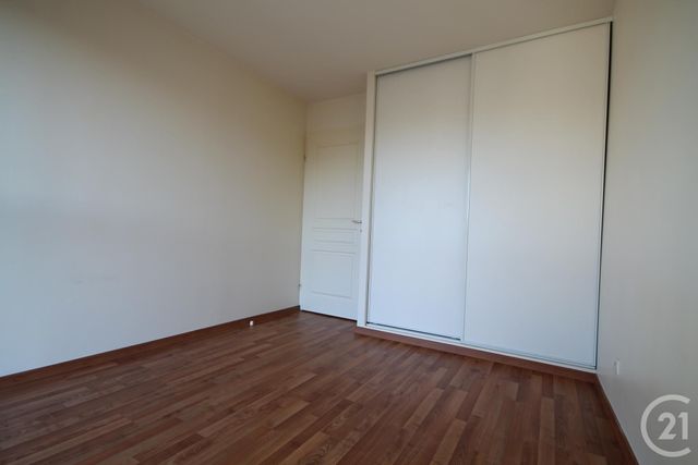 Afficher la photo en grand Appartement T3 à louer - 3 pièces - 63.85 m2 - TOULOUSE - 31 - MIDI-PYRENEES - Century 21 Action Immobilier