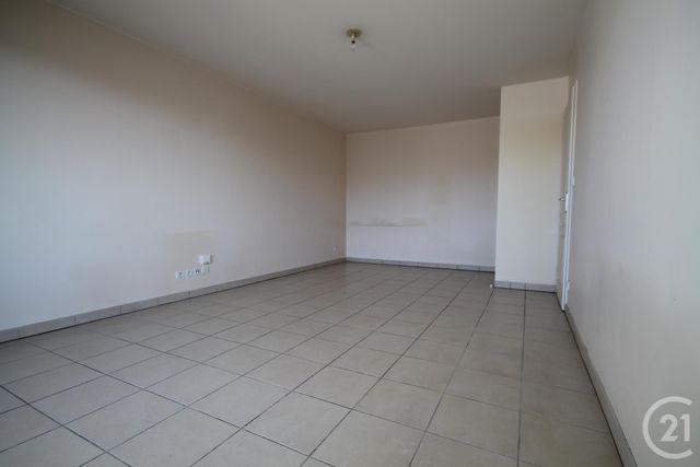 Afficher la photo en grand Appartement T3 à louer - 3 pièces - 63.85 m2 - TOULOUSE - 31 - MIDI-PYRENEES - Century 21 Action Immobilier