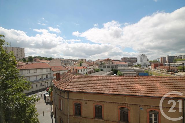 Appartement T4 à louer - 4 pièces - 62.19 m2 - TOULOUSE - 31 - MIDI-PYRENEES - Century 21 Action Immobilier