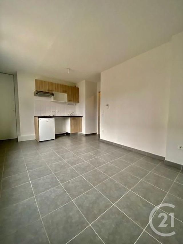Appartement F1 à louer - 1 pièce - 27.29 m2 - TOULOUSE - 31 - MIDI-PYRENEES - Century 21 Action Immobilier