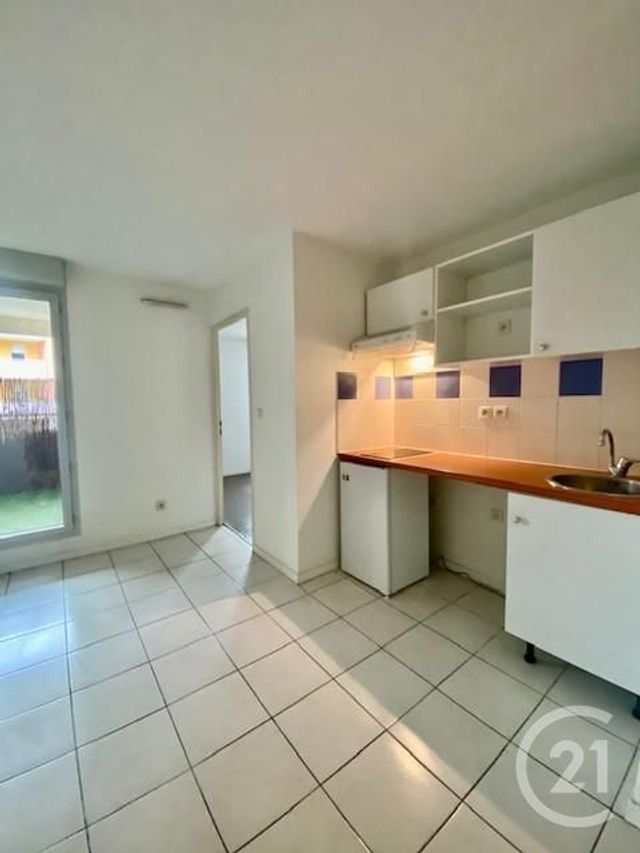 Appartement T2 à louer - 2 pièces - 35.98 m2 - MURET - 31 - MIDI-PYRENEES - Century 21 Action Immobilier